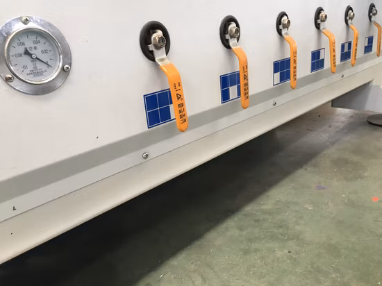 Macchine per la lavorazione del legno MDF in legno massello Lama per utensili automatica Sistema di cambio negozio Atc Taglio Foratura Centro di lavorazione Macchina Router CNC